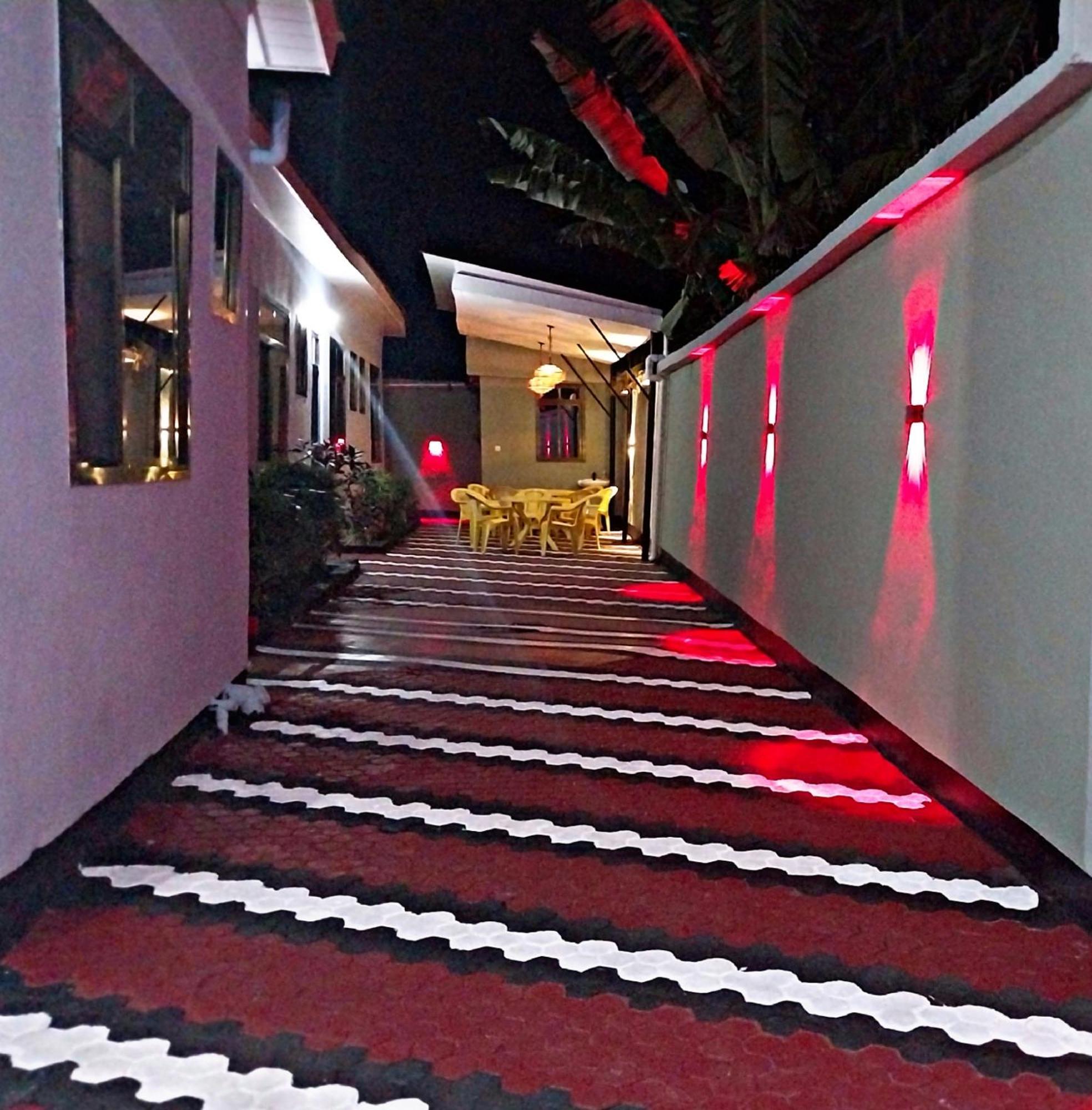 California Lodge Bagamoyo Exterior photo