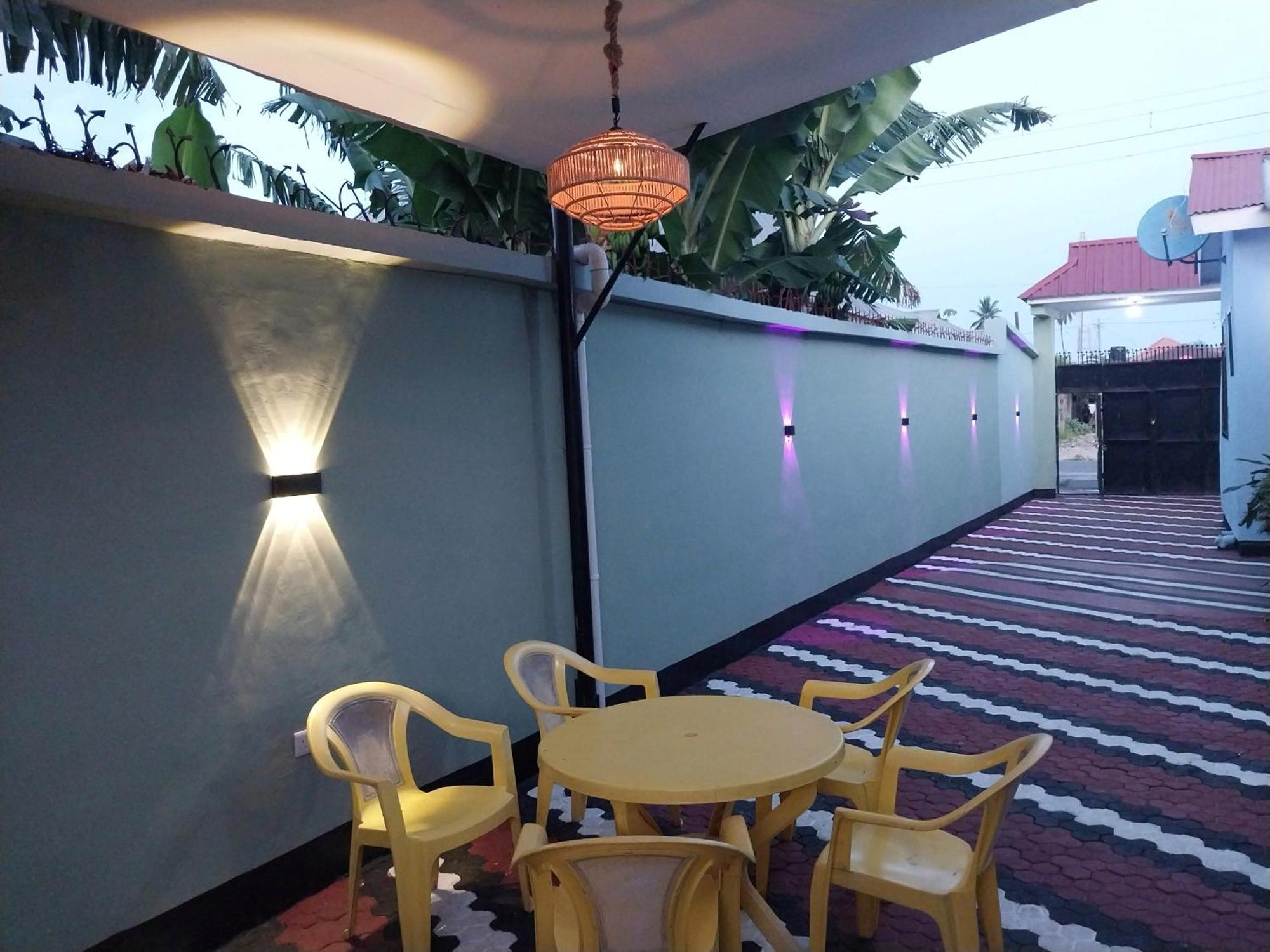 California Lodge Bagamoyo Exterior photo